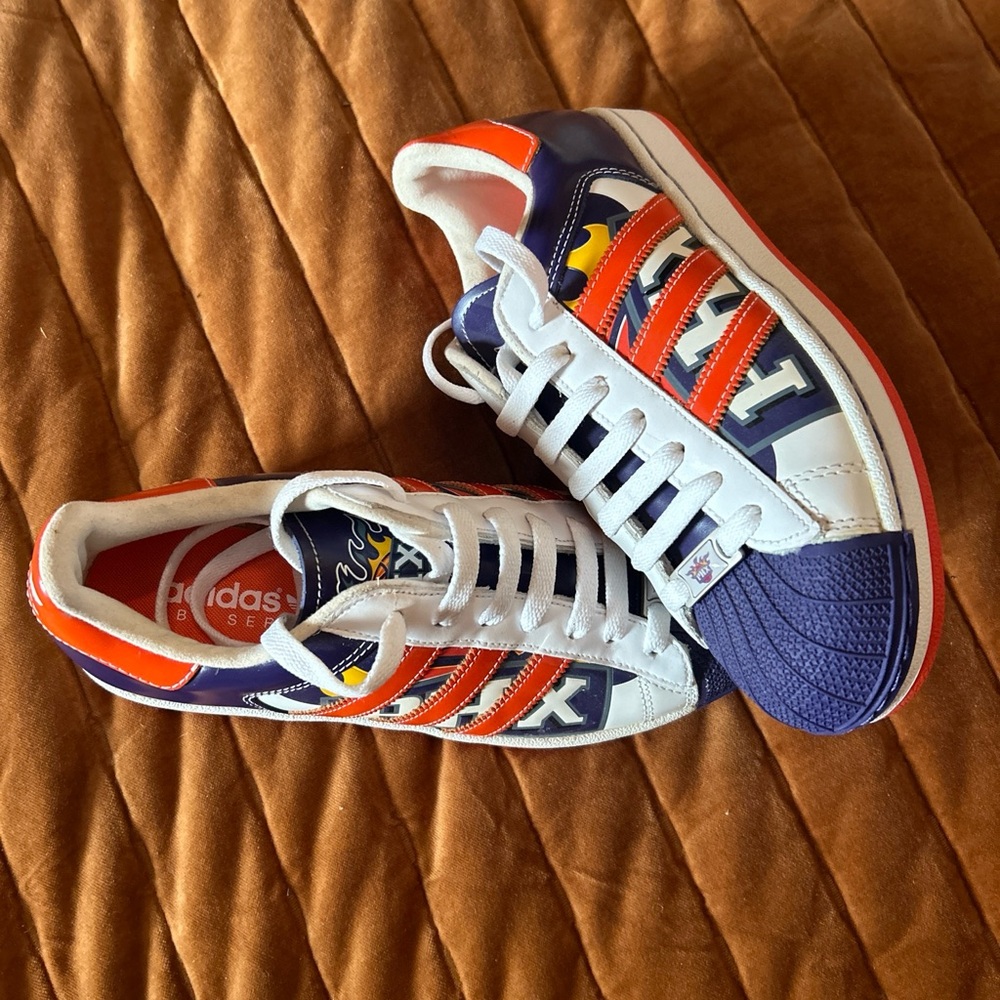 Rare Vintage 2006 adidas NBA PHX SUNS sneaker size 6.5 US NWOB
